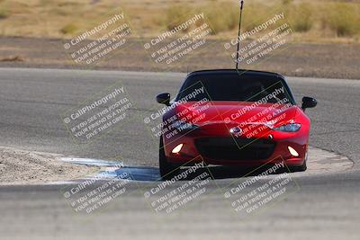 media/Sep-20-2025-Extreme Speed (Sat) [[1fcc23683c]]/Silver (Beginner)/Session 3 (Offramp)/